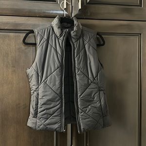Adidas clima365 reversible puffer vest